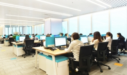 五方教育董事長佘晏飛 以信息服務業務為引擎，打造教育服務行業新標準